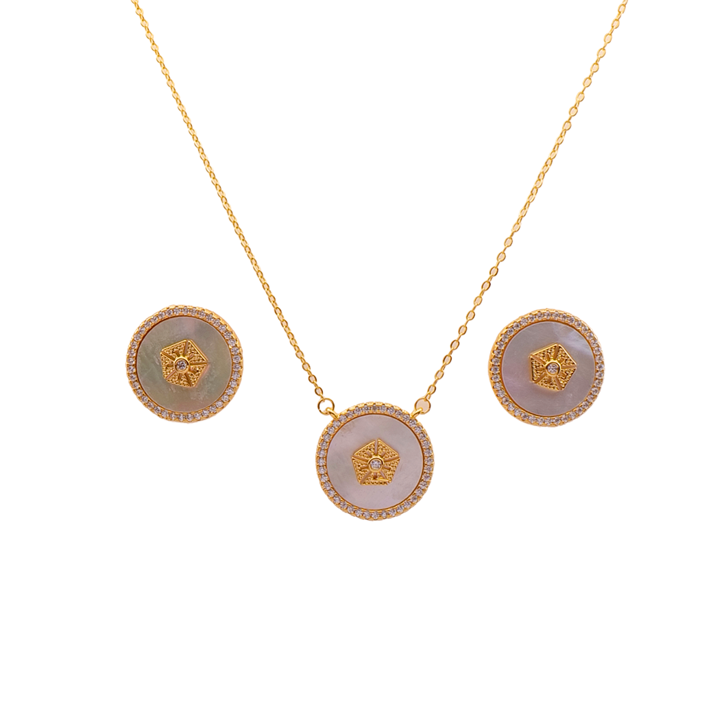 Classic Halo Medallion Golden Pendant Set