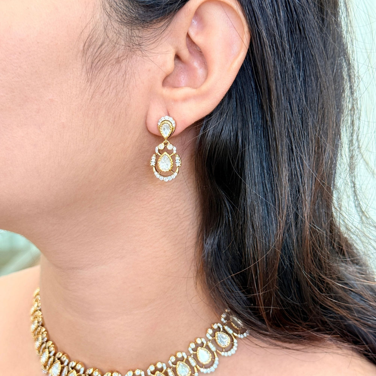 Gold-Plated Kundan-Inspired Necklace Set