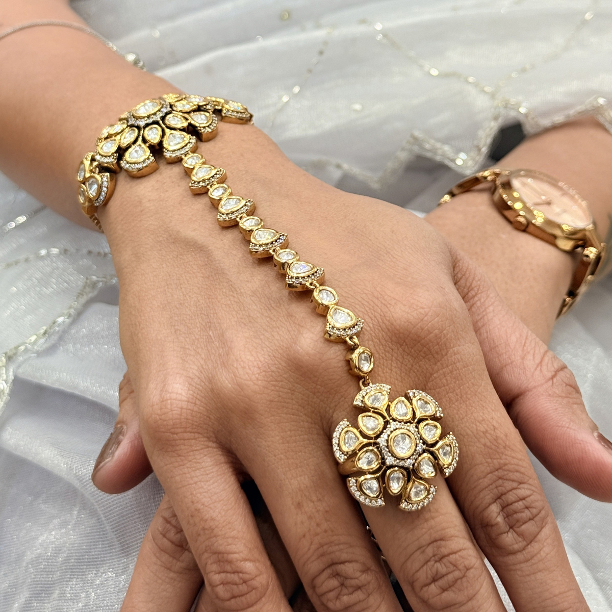 Elegant Chain Hathphool