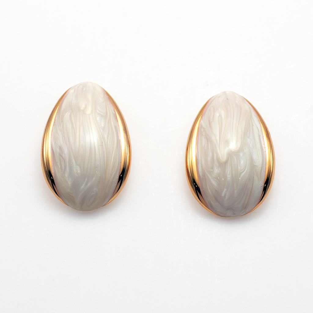 The Swarnam Oyster Pearl Studs