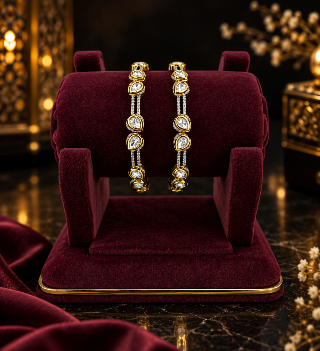 Elegant  Bangle Gold Pearl-Studded Designer