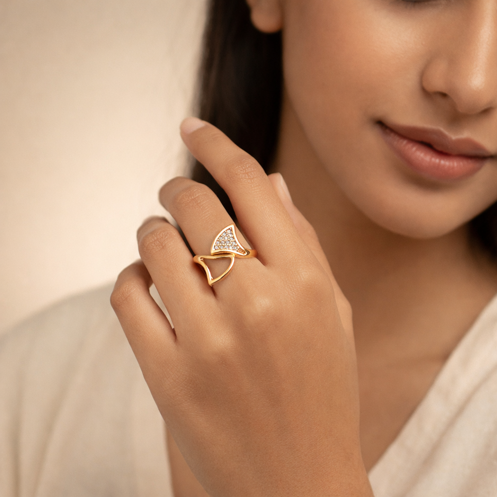 Gilded Fan Motif Bypass Ring