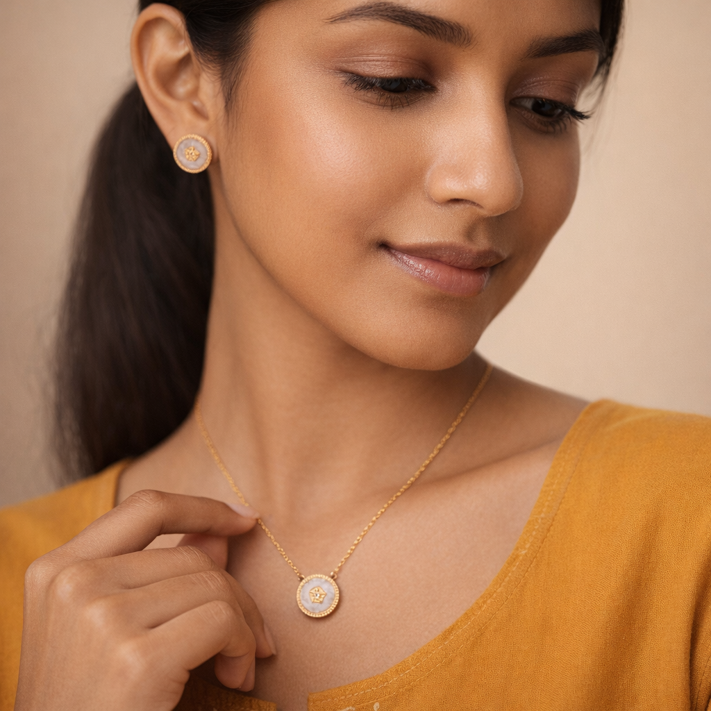 Classic Halo Medallion Golden Pendant Set