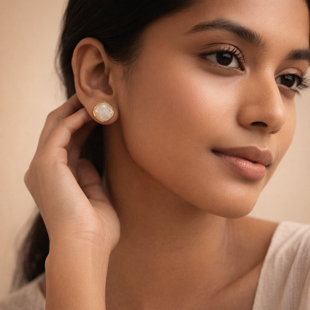Gilded Cream Marble Cushion Studs