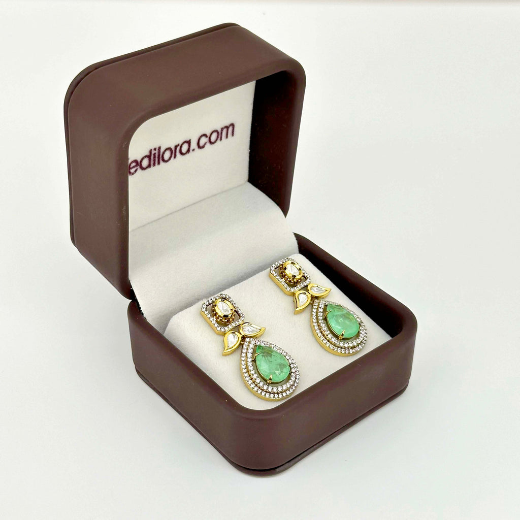 Royal Emerald Green Teardrop Kundan Earrings