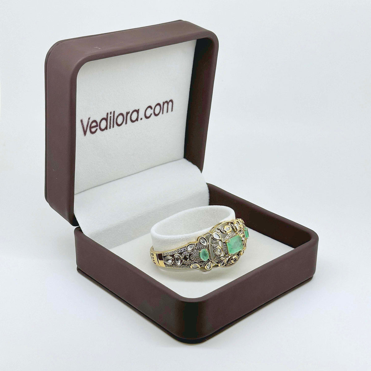 Emerald Green Kundan-Inspired Statement Bangle
