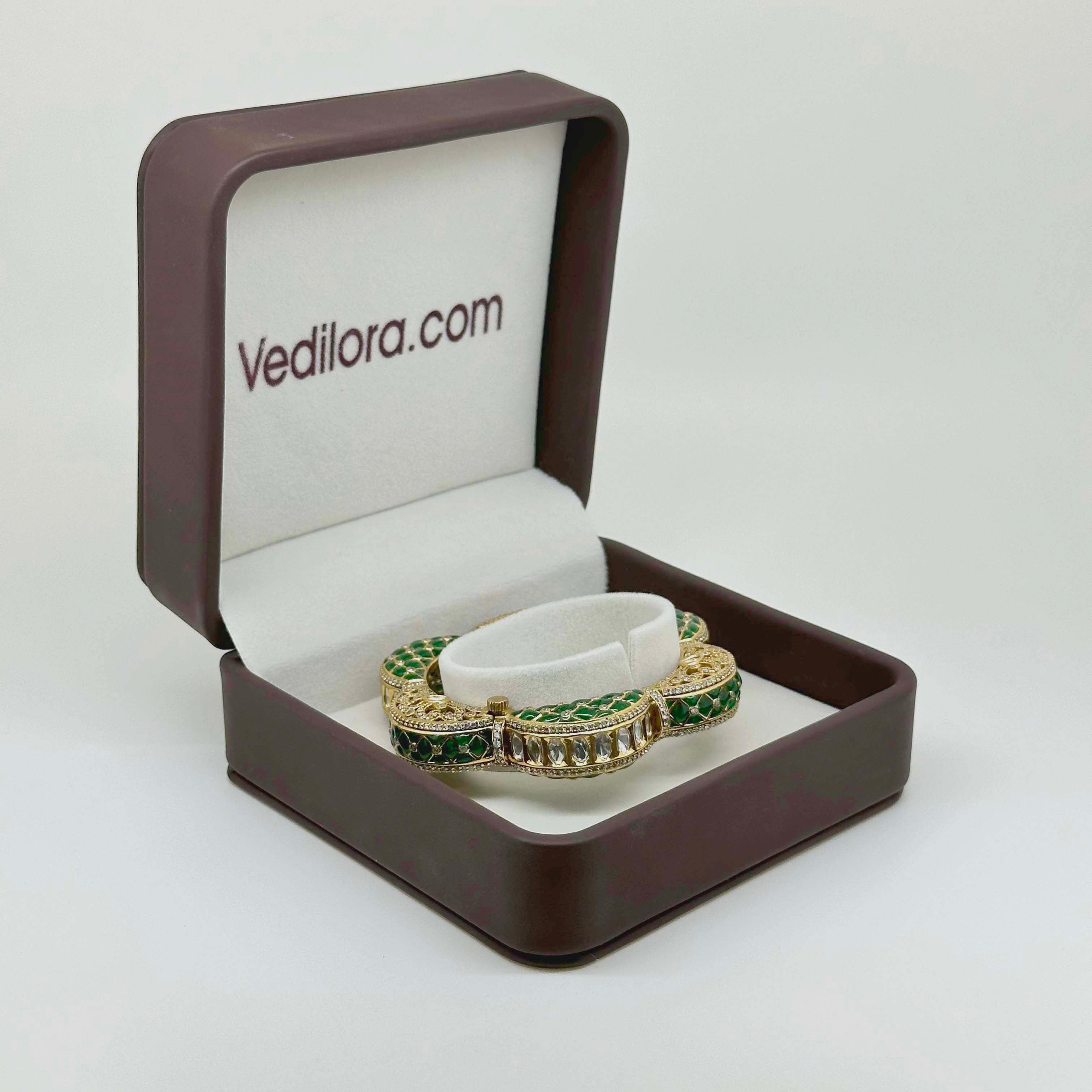 Luxury Emerald Green Kundan Polki Kada Bracelet for Women