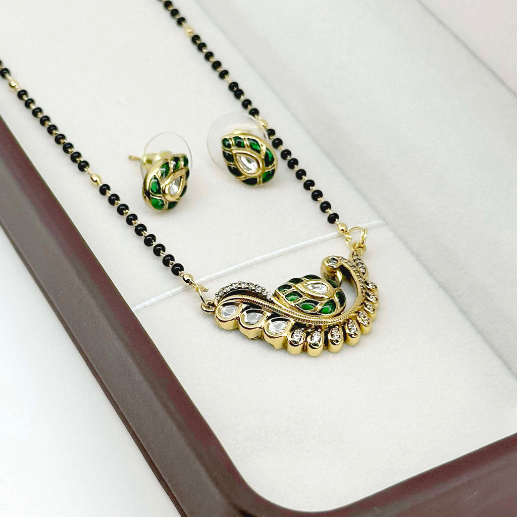 Royal Emerald Green Kundan Mangalsutra Set with Earrings