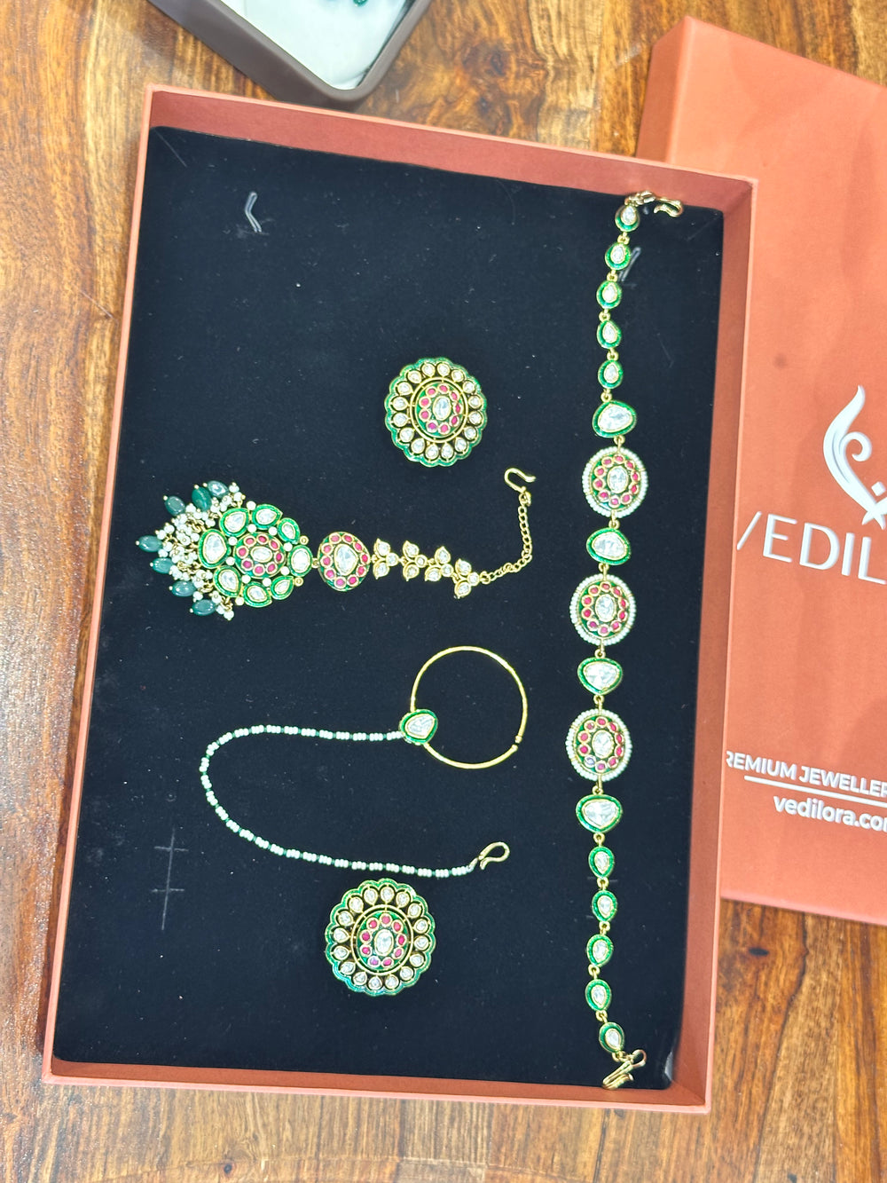Raj Nandini Kundan-Inspired Bridal Jewellery Set real view 1