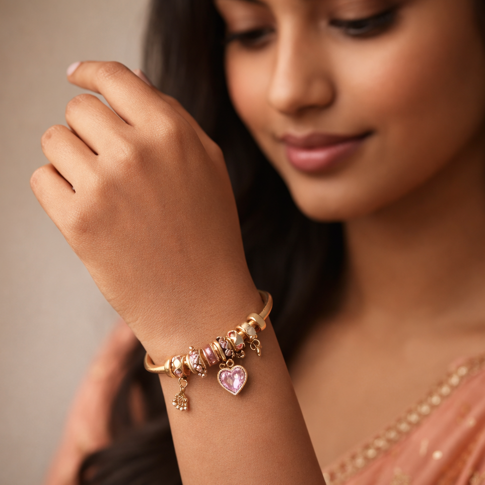 Gilded Heart & Hot Air Balloon Charm Bangle
