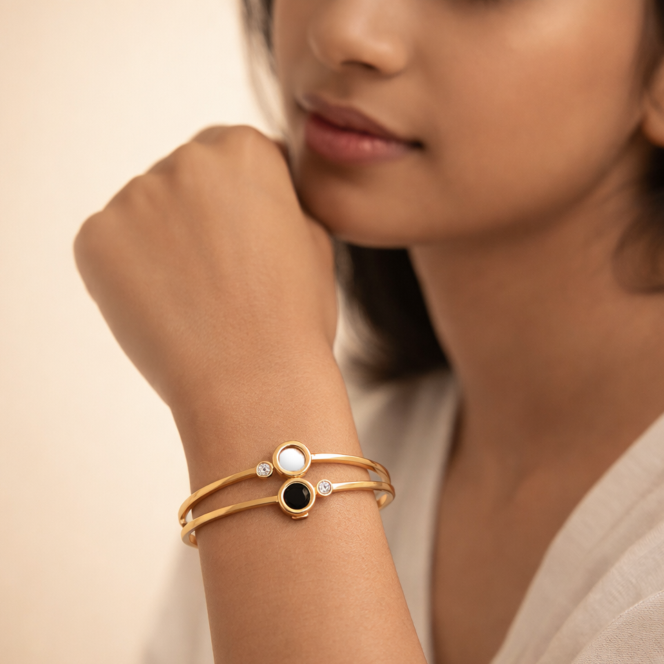 The Dual Eclipse Diamond and Onyx Orbital Bangle