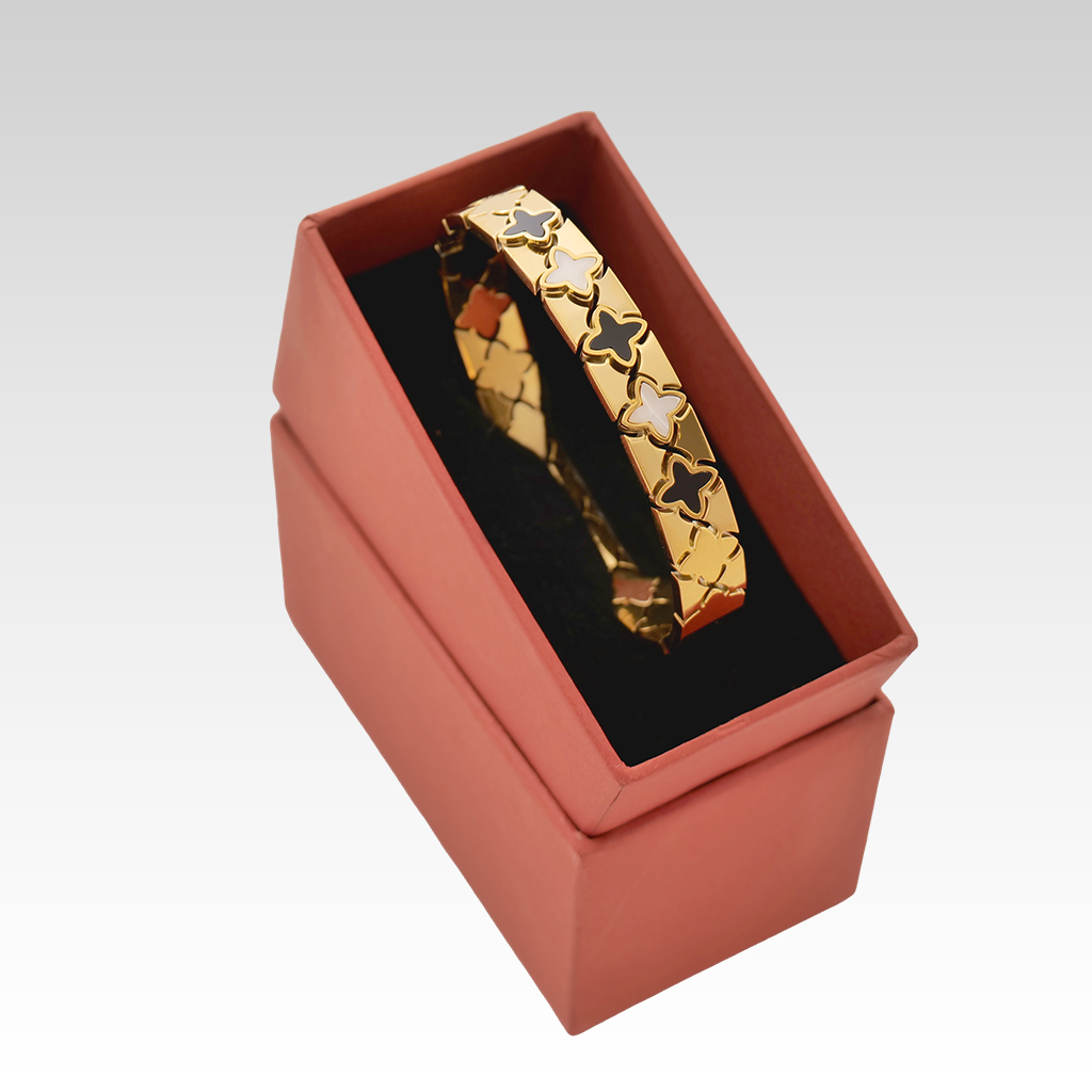 Gilded Quatrefoil Inlay Bangle