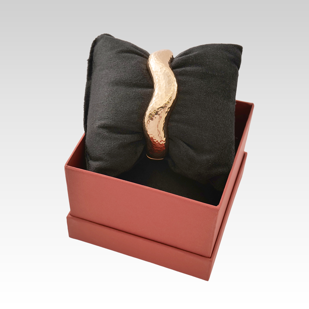 Sculpted Wave Hammered Gold Bangle