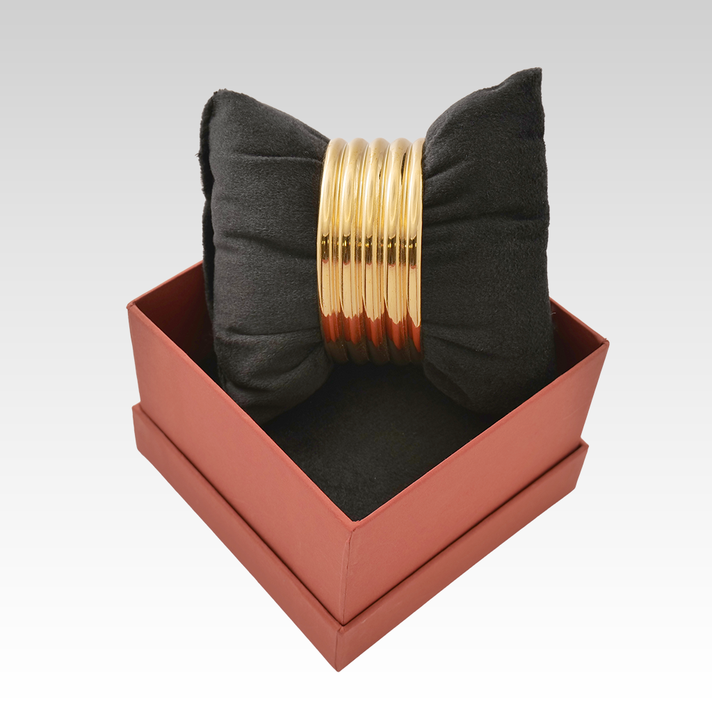 Gilded Ribbed Tiered Cuff