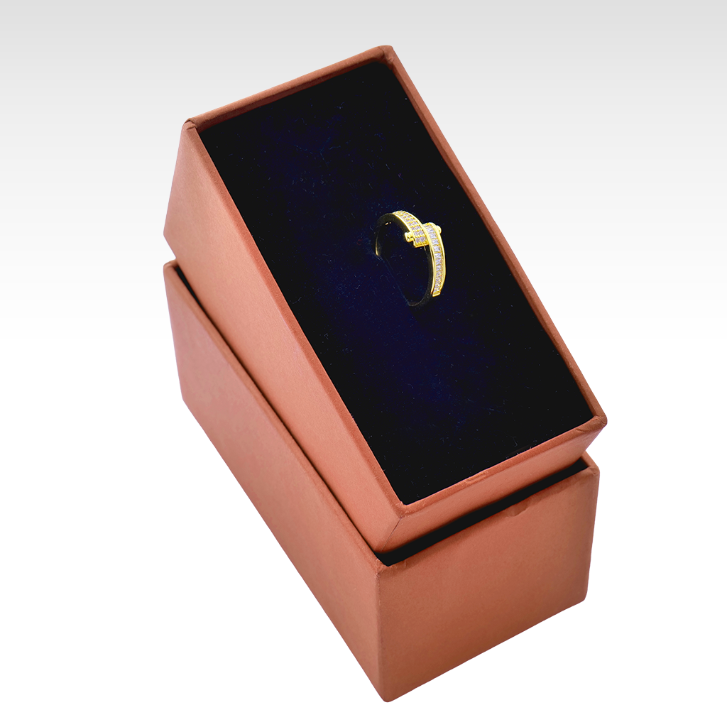 Gilded Buckle Bypass Band