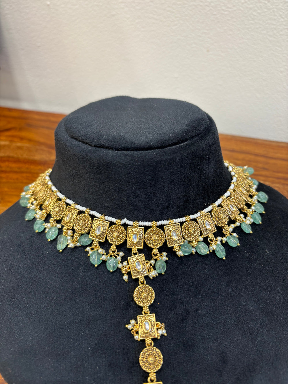 Riva Royal Bridal Jewellery Set real view 2