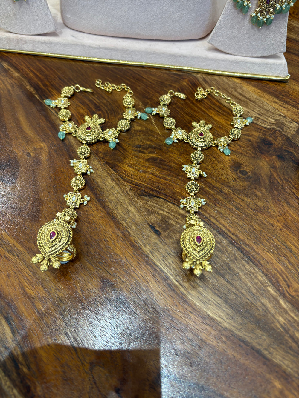 Riva Royal Bridal Jewellery Set real view 4