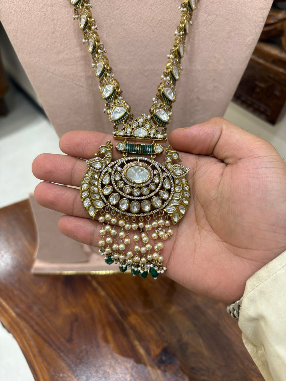 Meher Kundan-Inspired Bridal Jewellery Set real view 1