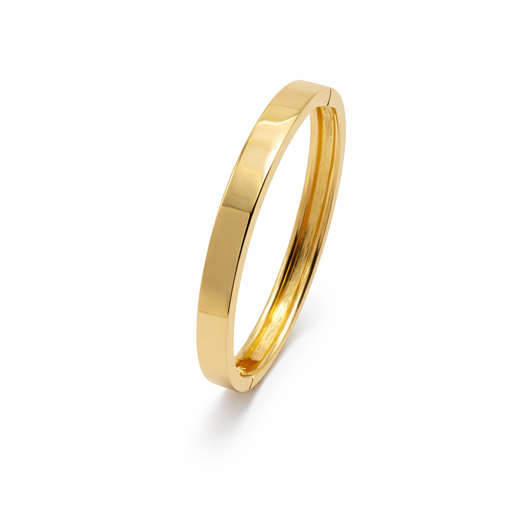 The Minimalist Aura Gold Kada Bangle