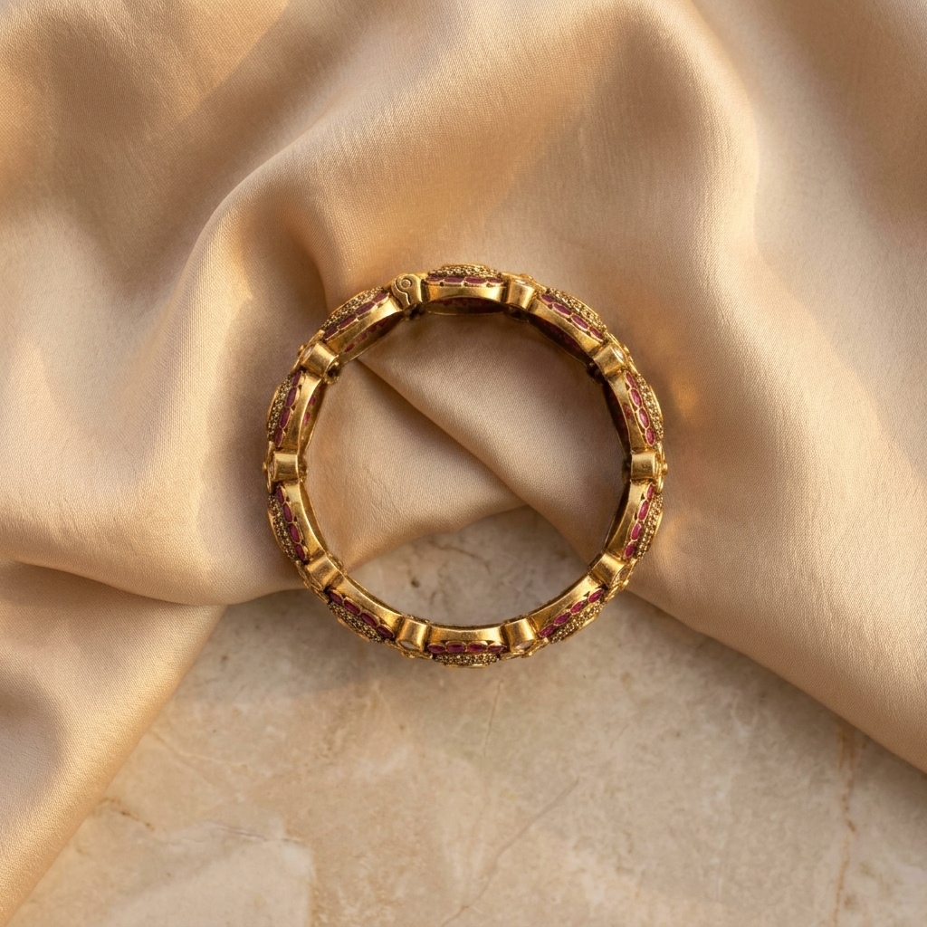 Royal Pink Kundan Antique Bangle