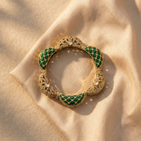 Luxury Emerald Green Kundan Polki Kada Bracelet for Women