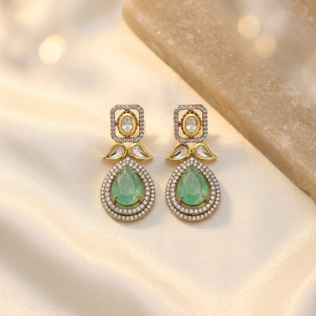 Royal Emerald Green Teardrop Kundan Earrings