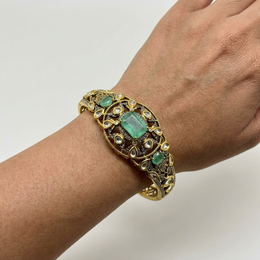 Emerald Green Kundan-Inspired Statement Bangle