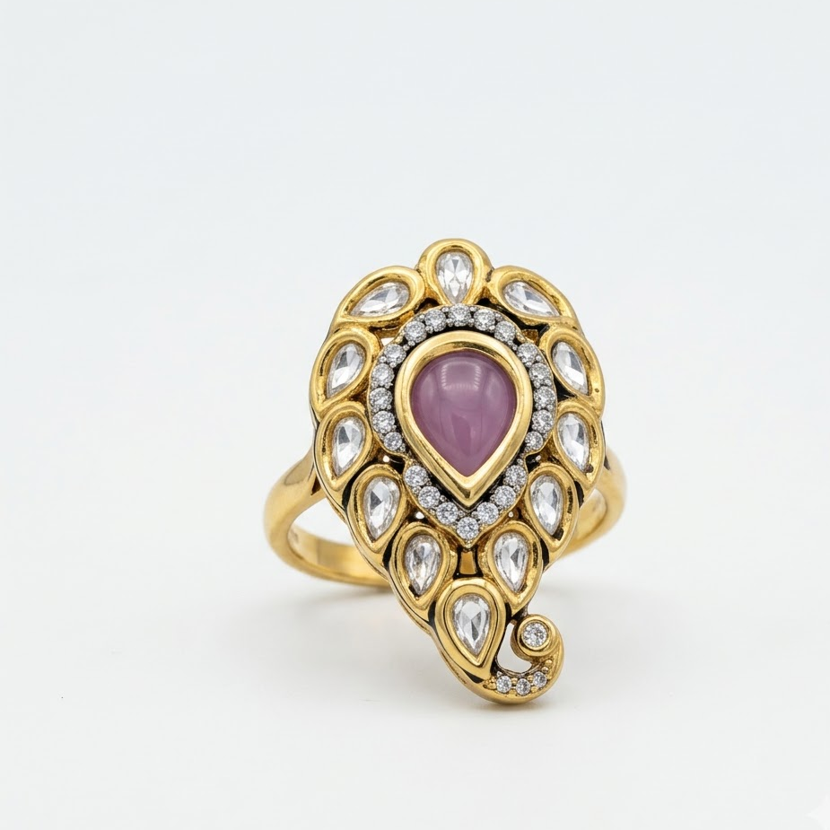 Teardrop Kundan Statement Ring Free Size / Adjustable Fit