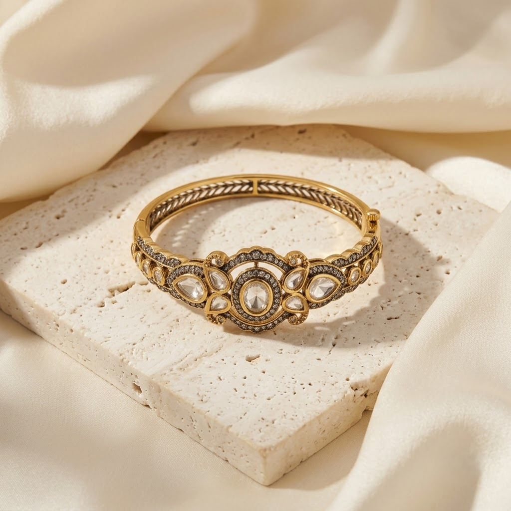 Emerald Statement Bracelet with Polki & CZ